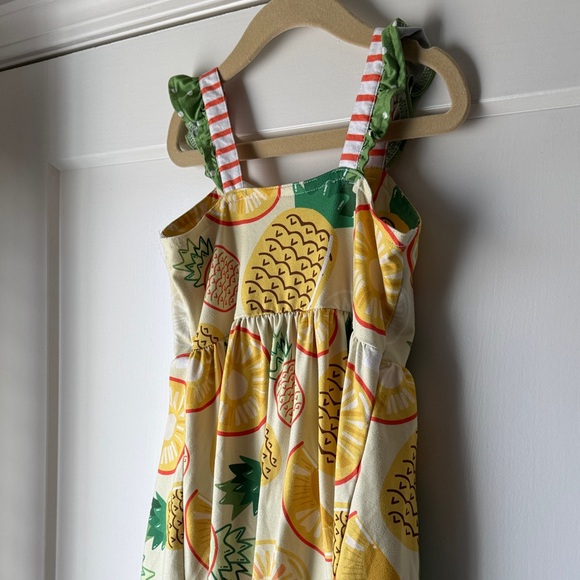 Girls dress - Picture 2 of 4